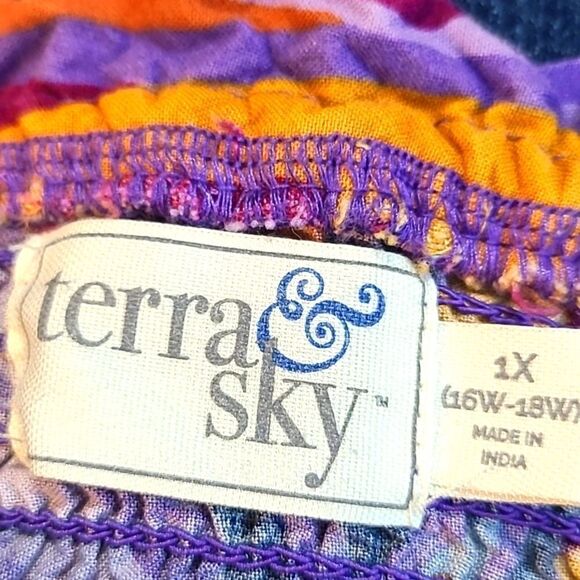 Terra & Sky Colorful Top Purple Orange Print Shirred Elastic, Size 1X, 16W-18W - Picture 8 of 9